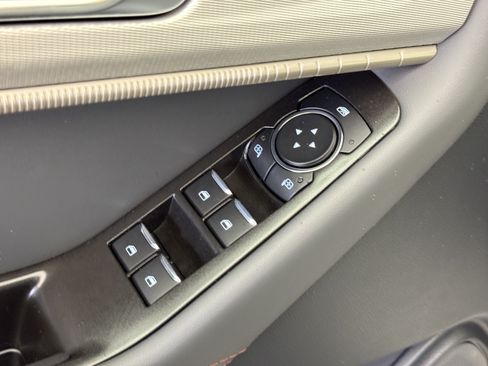 New 2026 Ford Explorer Active w/ Active Comfort Package RWD image 16