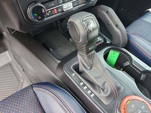 New 2025 Ford Bronco Raptor AWD/4WD image 14