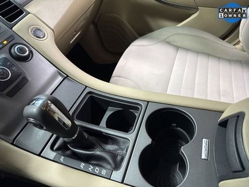 Used 2018 Ford Taurus SE image 18