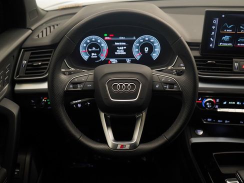 Used 2024 Audi Q5 2.0T Premium Plus w/ Premium Plus Package image 9