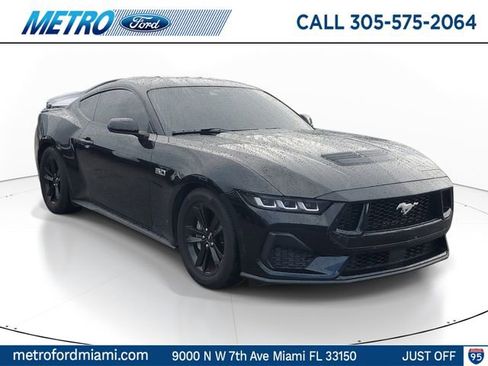 Certified 2024 Ford Mustang GT RWD image 1