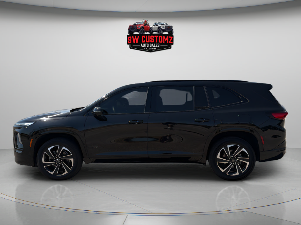 Used 2026 Buick Enclave Sport Touring w/ Power Package FWD image 4