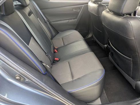 Used 2019 Toyota Corolla SE FWD image 17