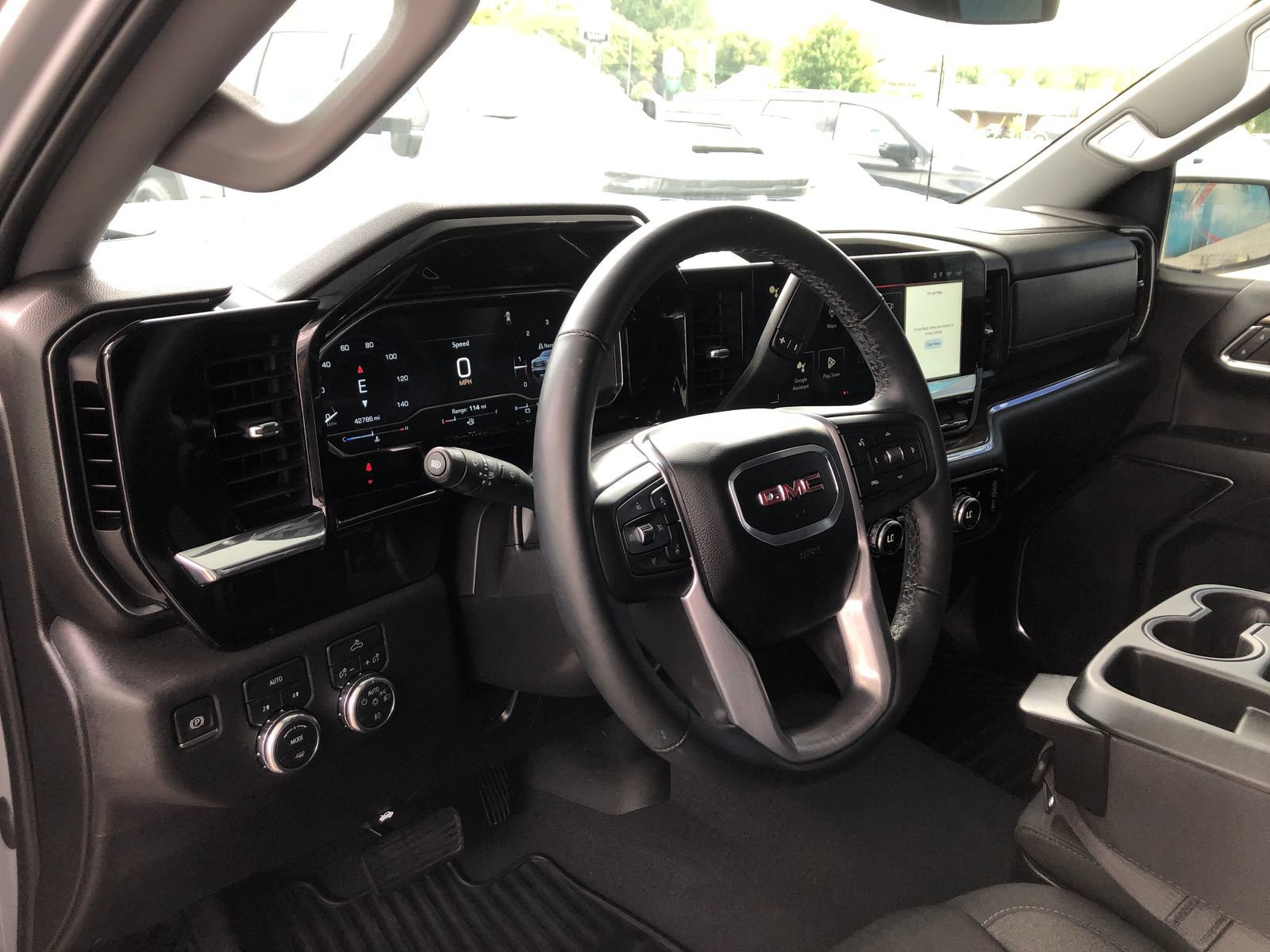 Used 2024 GMC Sierra 1500 Elevation AWD/4WD image 15