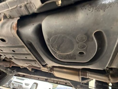 Used 2013 Toyota 4Runner SR5 w/ Convenience Pkg image 32