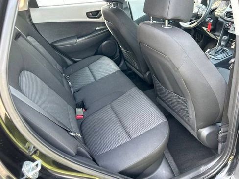Used 2020 Hyundai Kona SE FWD image 43