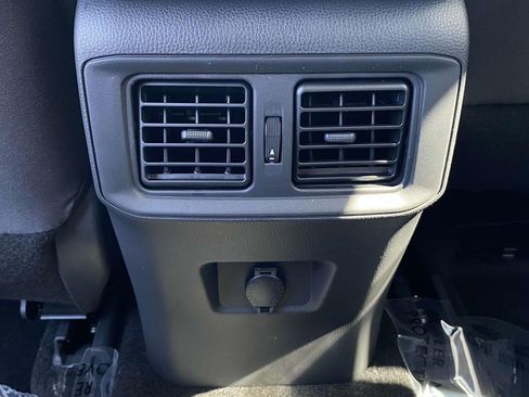 Used 2024 Toyota RAV4 LE FWD image 16