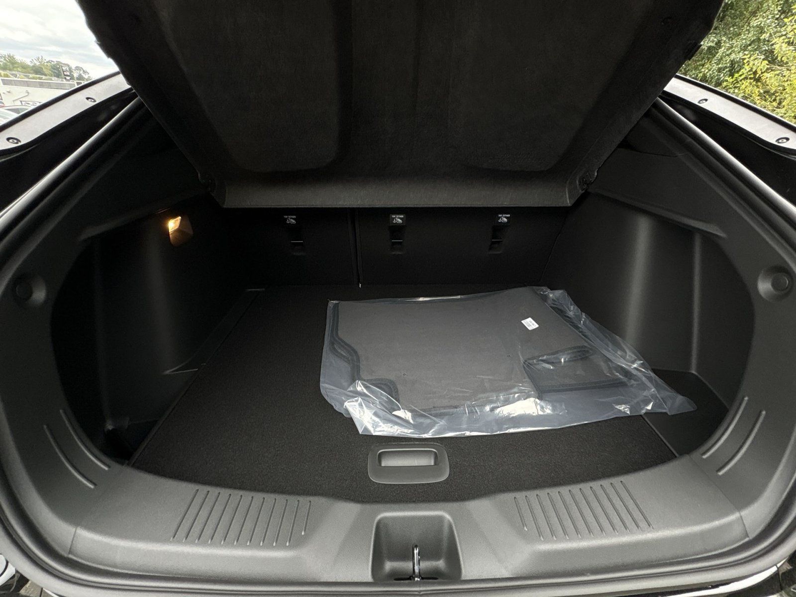New 2026 Buick Envista Sport Touring w/ Convenience I Package FWD image 25