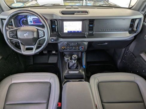 Used 2023 Ford Bronco Black Diamond image 12