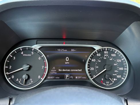 Used 2024 Nissan Sentra SV FWD image 15