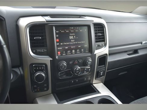 Used 2017 RAM 1500 Big Horn image 19