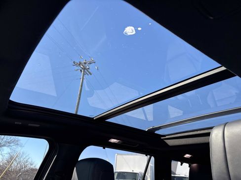 Used 2024 Toyota Sequoia Platinum image 17