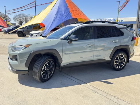 Used 2019 Toyota RAV4 Adventure image 15