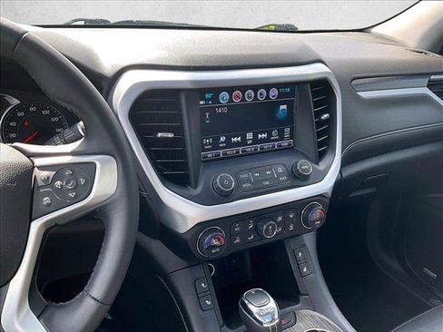 Used 2019 GMC Acadia SLT w/ Black Edition FWD image 8