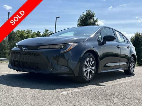 Used 2022 Toyota Corolla LE FWD image 25
