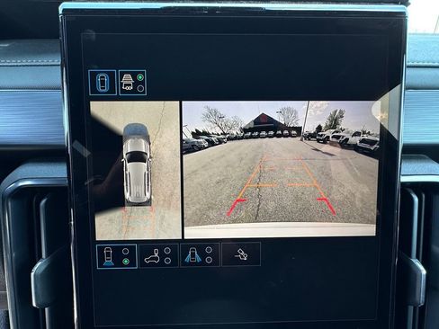 New 2026 GMC Acadia AT4 w/ Luxury Package AWD/4WD image 27