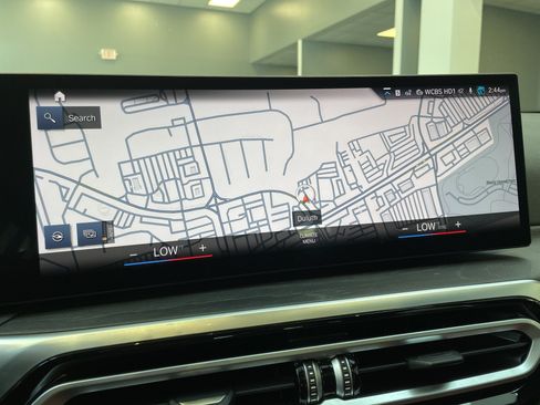 Used 2024 BMW 330i xDrive Sedan w/ Premium Package AWD/4WD image 27