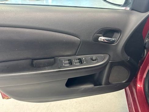 Used 2013 Chrysler 200 LX FWD image 16
