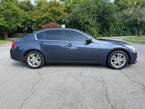 Used 2013 INFINITI G37 Journey w/ Premium Pkg RWD image 3