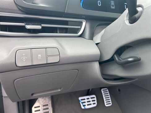 New 2026 Hyundai Elantra Sport image 18