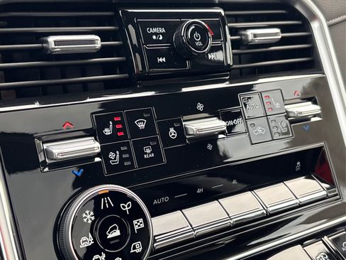 New 2026 Nissan Armada Platinum Reserve image 25