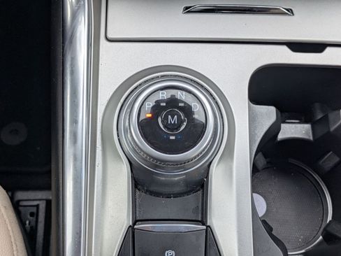 Used 2021 Ford Explorer Limited w/ Equipment Group 301A image 16