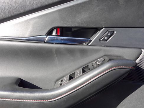 Certified 2025 MAZDA CX-30 AWD 2.5 S w/ Preferred Package image 13