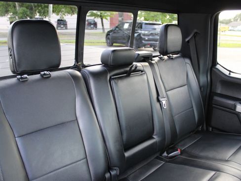 Used 2015 Ford F150 Lariat w/ Equipment Group 501A Mid AWD/4WD image 28