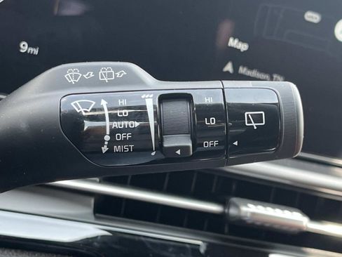 New 2026 Kia Sportage SX AWD/4WD image 35