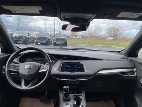 Used 2023 Cadillac XT4 Premium Luxury w/ Cold Weather Package image 21