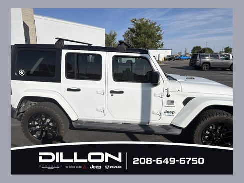 Used 2022 Jeep Wrangler Unlimited Sahara AWD/4WD image 1