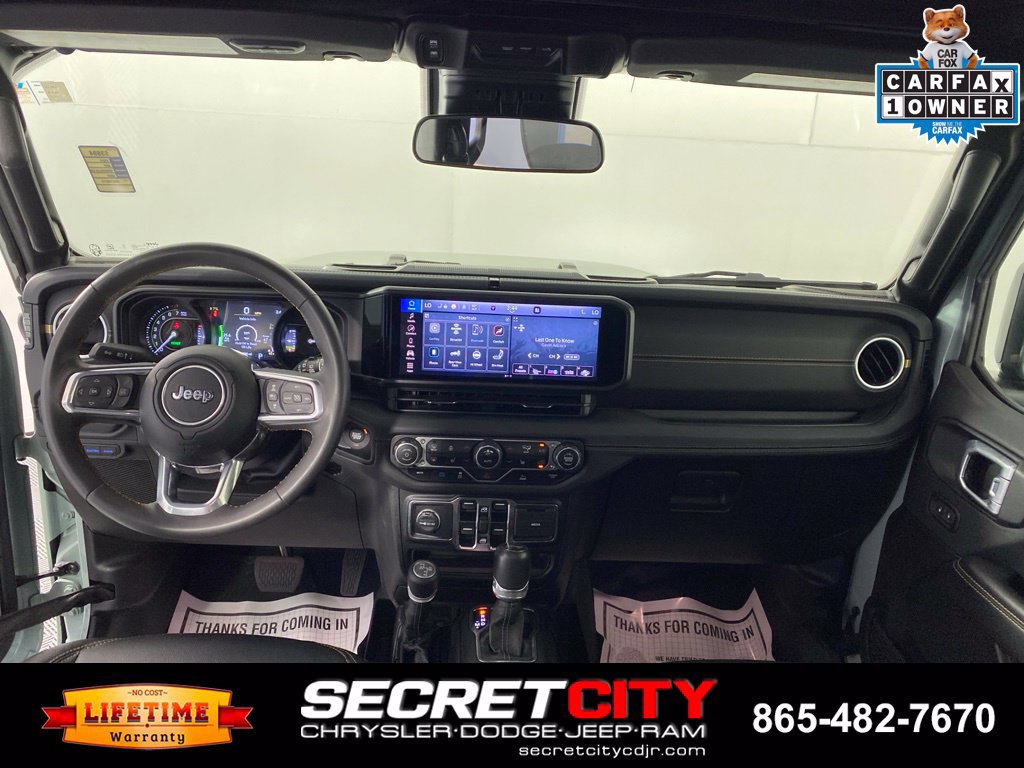 Used 2024 Jeep Wrangler Unlimited Sahara AWD/4WD image 28