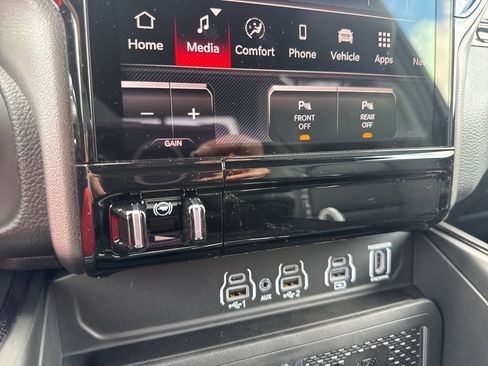New 2026 RAM 1500 Rebel w/ Rebel Level 2 Equipment Group AWD/4WD image 10