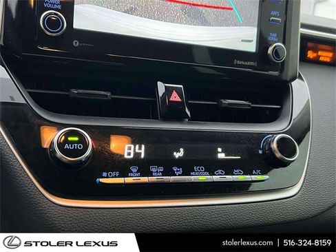 Used 2021 Toyota Corolla LE image 32