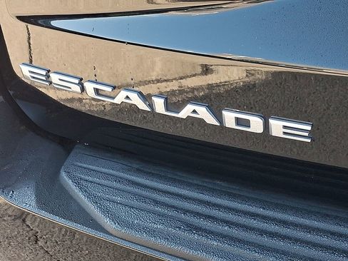 Used 2022 Cadillac Escalade ESV Sport Platinum image 36