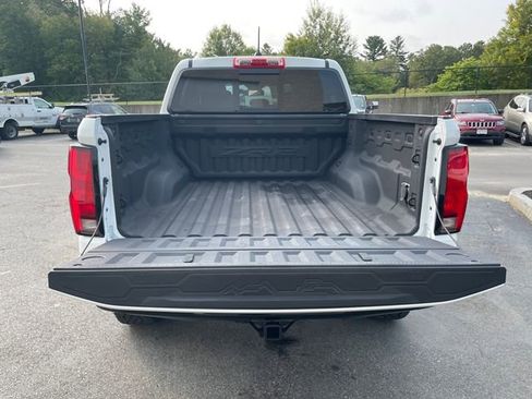 Certified 2024 Chevrolet Colorado ZR2 w/ Technology Package image 15