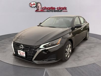 New 2025 Nissan Altima 2.5 S