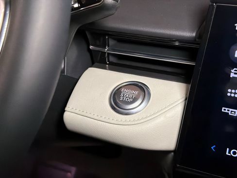 New 2026 Lincoln Nautilus Premier AWD/4WD image 26