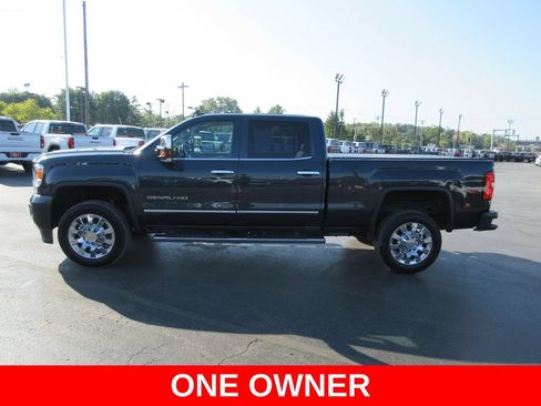 Certified 2017 GMC Sierra 2500 Denali AWD/4WD image 13