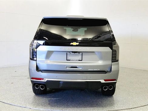 New 2026 Chevrolet Suburban Premier AWD/4WD image 6