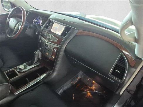 Used 2018 INFINITI QX80 4WD w/ Driver Assistance Package image 27