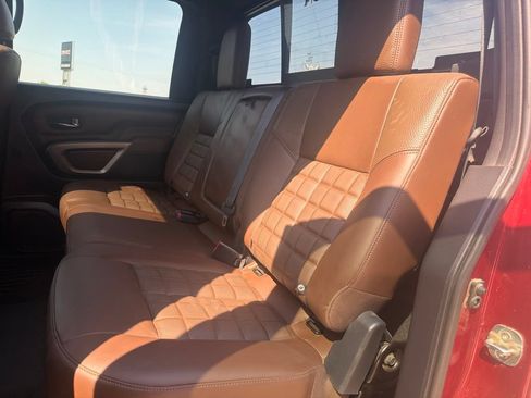 Used 2021 Nissan Titan Platinum Reserve w/ Moonroof Package AWD/4WD image 13