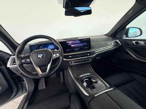 Certified 2025 BMW X5 xDrive40i image 4