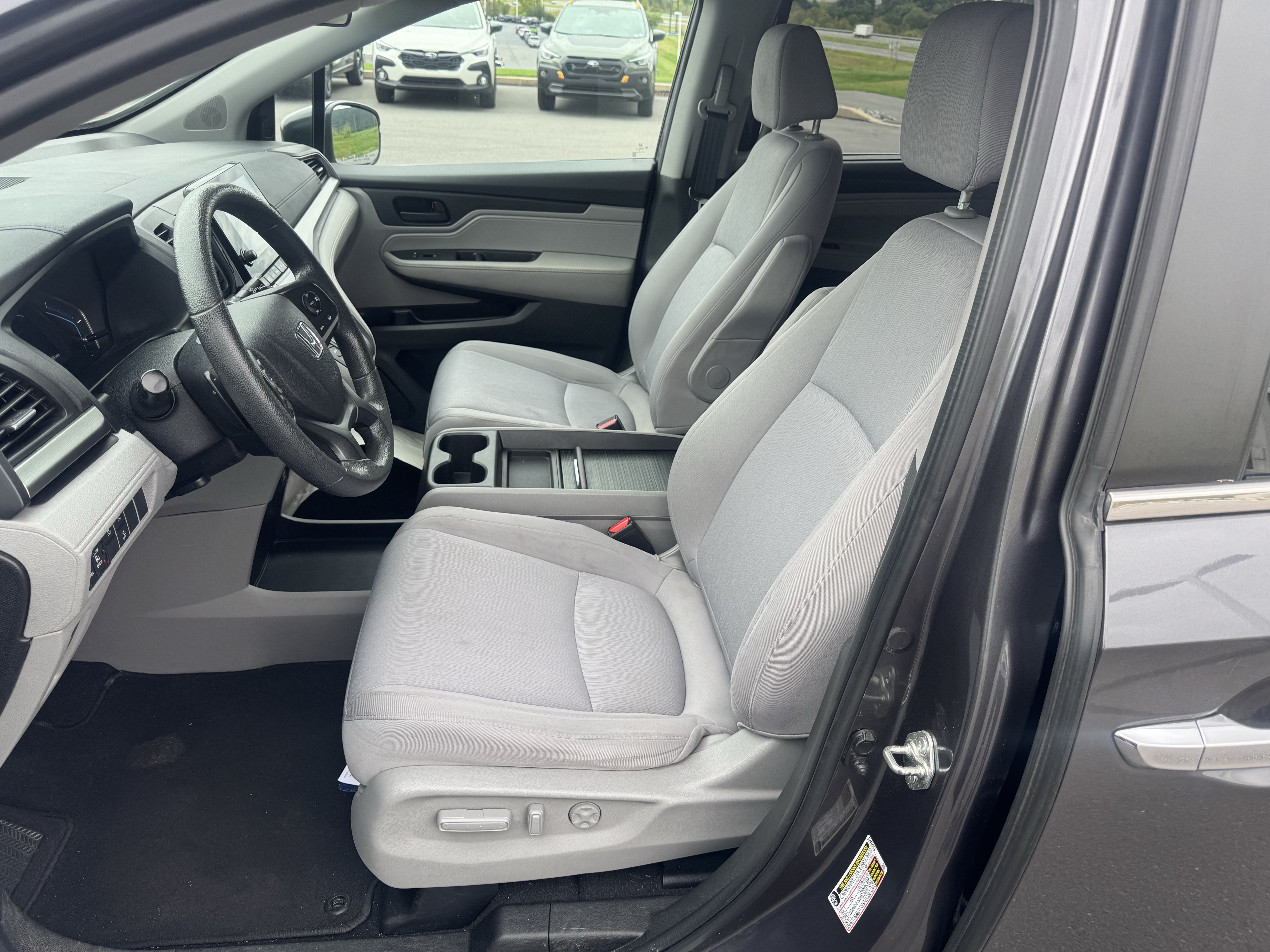 Used 2019 Honda Odyssey EX image 12