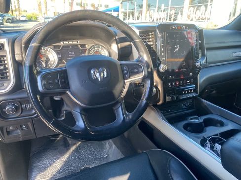 Used 2019 RAM 1500 Laramie image 11