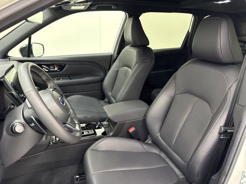 Used 2026 Subaru Forester Limited AWD/4WD image 14