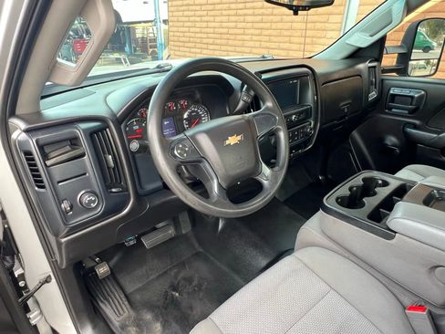Used 2018 Chevrolet Silverado 2500 W/T RWD image 13