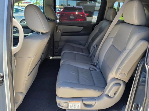 Used 2011 Honda Odyssey EX-L image 11