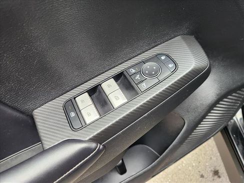 Used 2024 Mitsubishi Outlander SE image 26