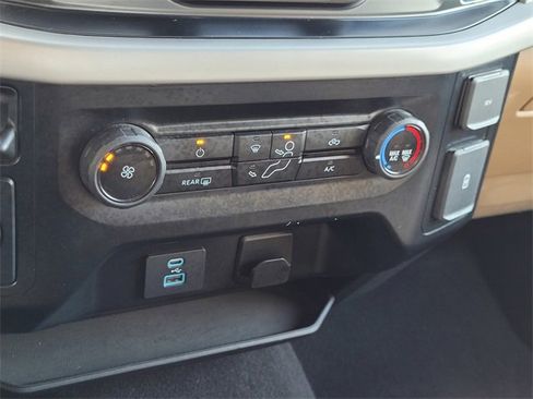 Used 2023 Ford F150 XLT image 11